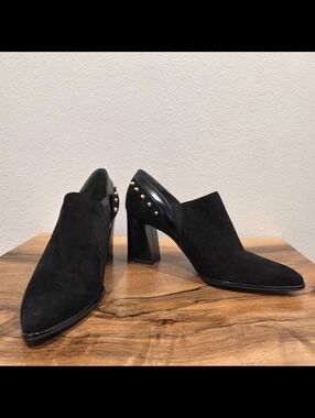 Stuart Weitzman Nokaktak Black Suede Studded Booties